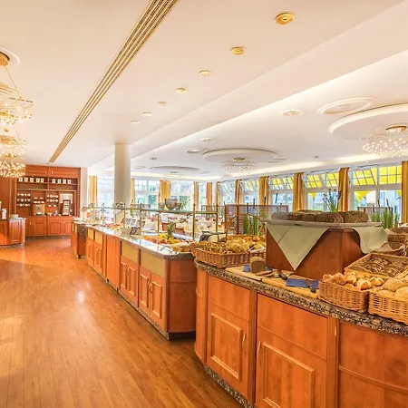 Hotel Zur Post - Ein Rovell 4*