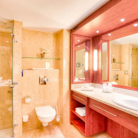 Hotel Zur Post - Ein Rovell