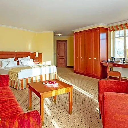 Zur Post - Ein Rovell Hotel