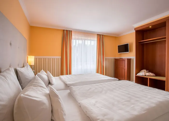 Отель Zur Post - Ein Rovell