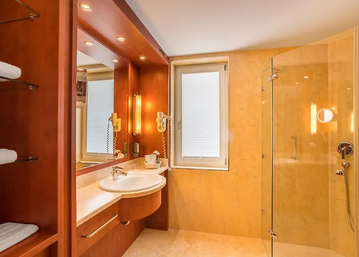 Отель Zur Post - Ein Rovell Херингсдорф